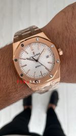 Audemars Piguet Royal Oak Beyaz Kadran 15400OR Rose Replika Saat