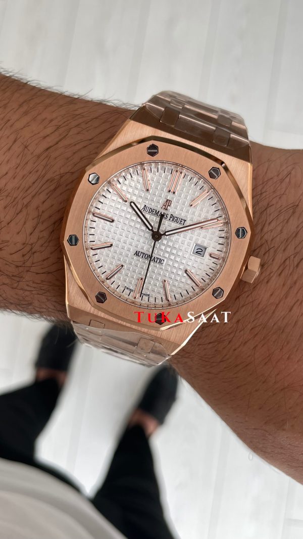 Audemars Piguet Royal Oak Beyaz Kadran 15400OR Rose Replika Saat