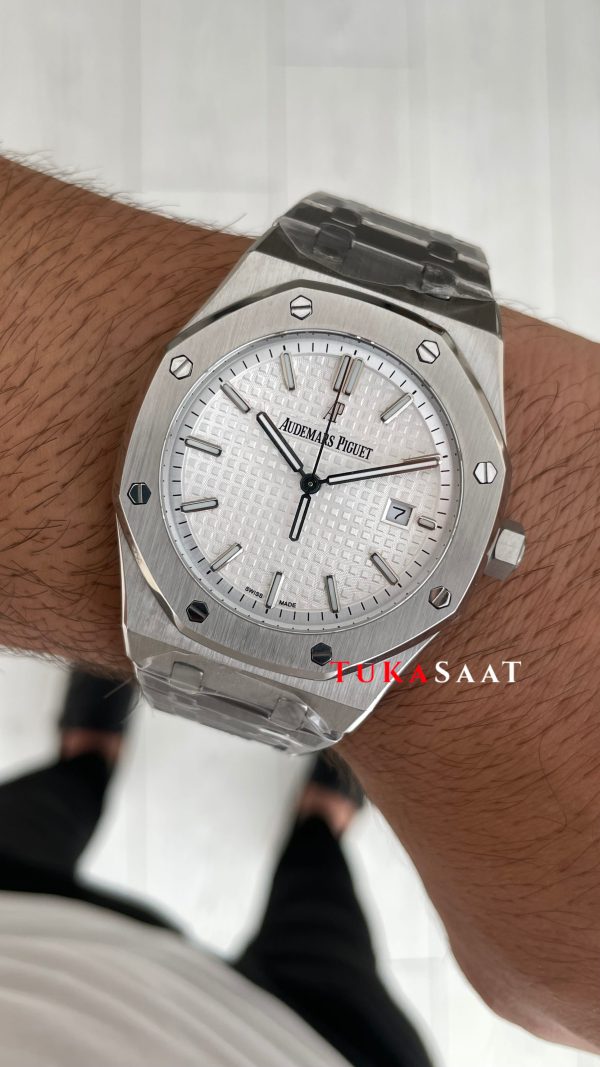 Audemars Piguet Royal Oak Beyaz Kadran 15510ST Replika Saat Audemars Piguet Royal Oak Beyaz Kadran 15510ST Replika Saat