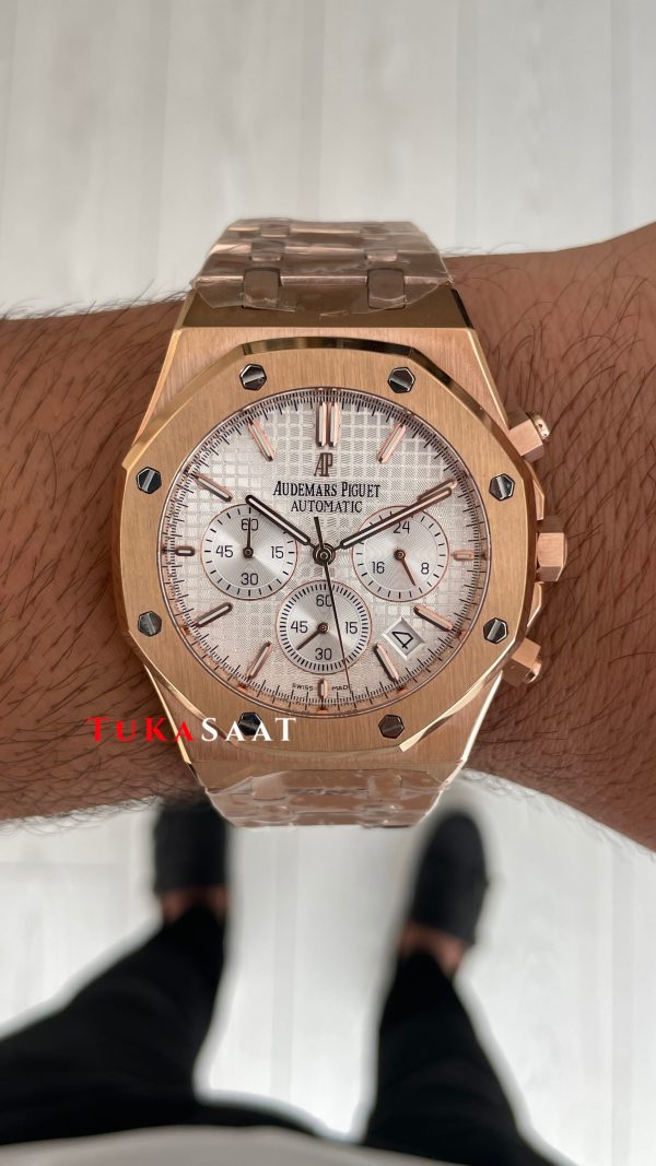 Audemars Piguet Royal Oak Chronograph 26240OR Beyaz Kadran Rose Replika Saat Audemars Piguet Royal Oak Chronograph 26240OR Beyaz Kadran Rose Replika Saat