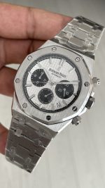 Audemars Piguet Royal Oak Chronograph 26331ST Panda Beyaz Kadran 41mm Silver Replika Saat