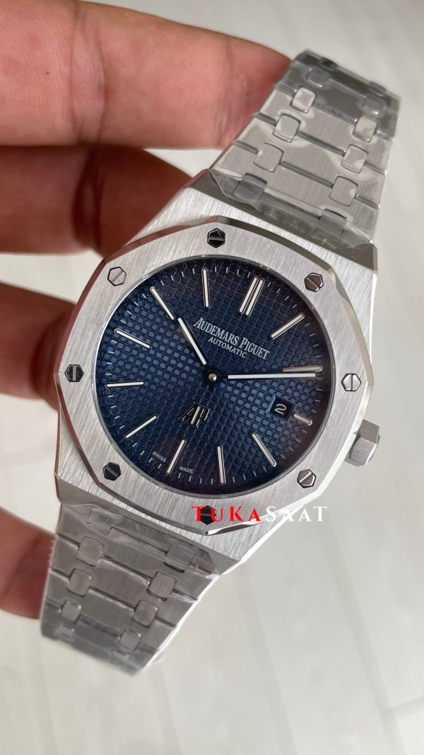 Audemars Piguet Royal Oak Jumbo Extra Thin Mavi Kadran 16202ST 50th Anniversary Replika Saat Audemars Piguet Royal Oak Jumbo Extra Thin Mavi Kadran 16202ST 50th Anniversary Replika Saat