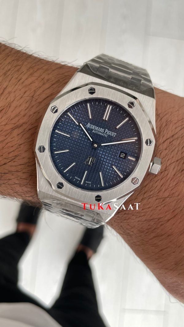 Audemars Piguet Royal Oak Jumbo Extra Thin Mavi Kadran 16202ST 50th Anniversary Replika Saat Audemars Piguet Royal Oak Jumbo Extra Thin Mavi Kadran 16202ST 50th Anniversary Replika Saat