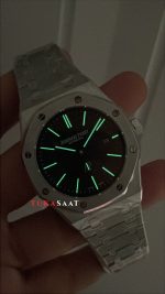 Audemars Piguet Royal Oak Jumbo Extra Thin Siyah Kadran 16202ST 50th Anniversary Replika Saat
