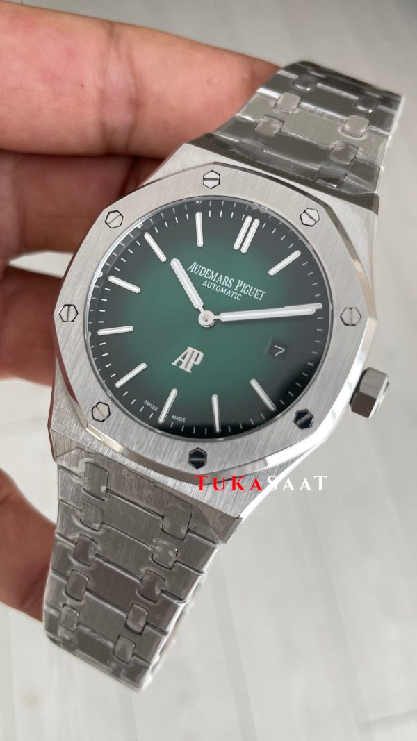 Audemars Piguet Royal Oak Jumbo Extra Thin Yeşil Kadran 16202PT 50th Anniversary Replika Saat Audemars Piguet Royal Oak Jumbo Extra Thin Yeşil Kadran 16202PT 50th Anniversary Replika Saat
