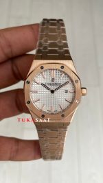 Audemars Piguet Royal Oak Lady Beyaz Kadran 67650OR Rose 33mm Kadın Replika Saat