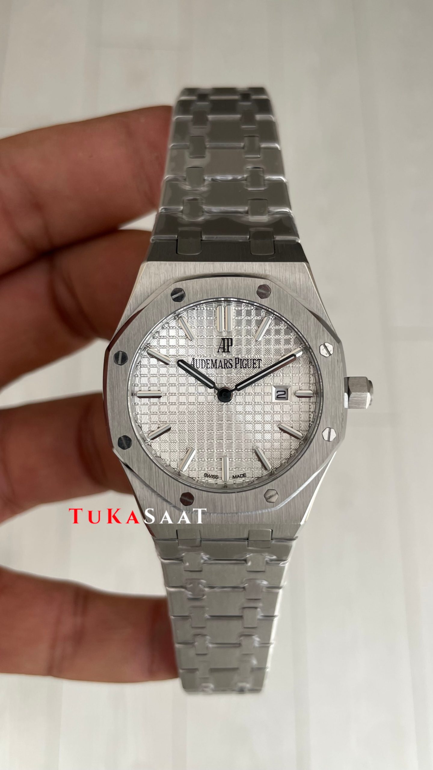 Audemars Piguet Royal Oak Lady Beyaz Kadran 67650ST Silver 33mm Kadın Replika Saat Audemars Piguet Royal Oak Lady Beyaz Kadran 67650ST Silver 33mm Kadın Replika Saat