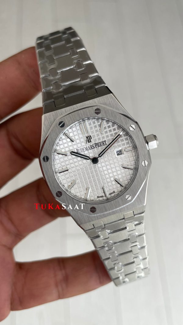 Audemars Piguet Royal Oak Lady Beyaz Kadran 67650ST Silver 33mm Kadın Replika Saat Audemars Piguet Royal Oak Lady Beyaz Kadran 67650ST Silver 33mm Kadın Replika Saat
