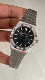 Audemars Piguet Royal Oak Lady Diamond Siyah Kadran 67651ST Silver 33mm Kadın Replika Saat