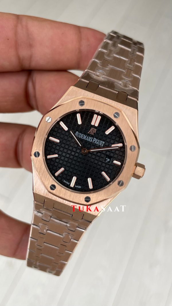 Audemars Piguet Royal Oak Lady Siyah Kadran 67650OR Rose 33mm Kadın Replika Saat Audemars Piguet Royal Oak Lady Siyah Kadran 67650OR Rose 33mm Kadın Replika Saat