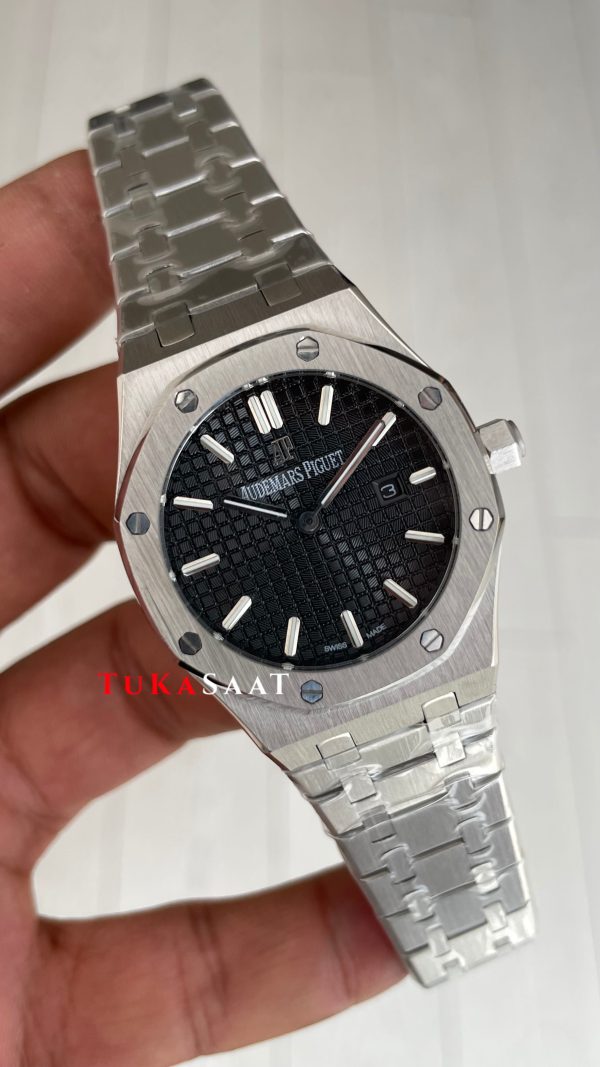 Audemars Piguet Royal Oak Lady Siyah Kadran 67650ST Silver 33mm Kadın Replika Saat Audemars Piguet Royal Oak Lady Siyah Kadran 67650ST Silver 33mm Kadın Replika Saat