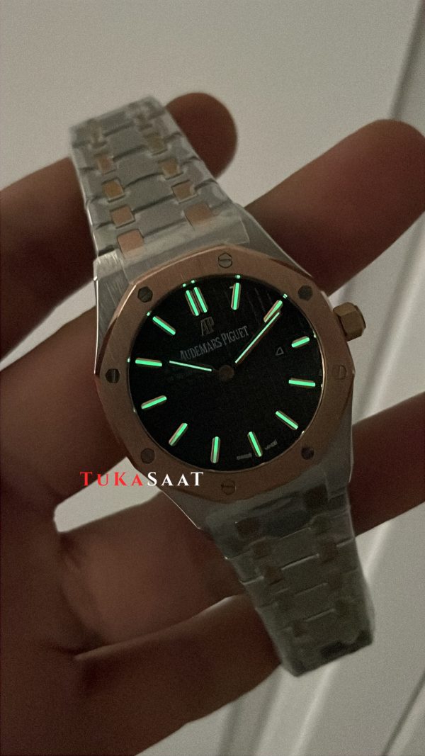 Audemars Piguet Royal Oak Lady Siyah Kadran 67651SR Silver Rose 33mm Kadın Replika Saat Audemars Piguet Royal Oak Lady Siyah Kadran 67651SR Silver Rose 33mm Kadın Replika Saat