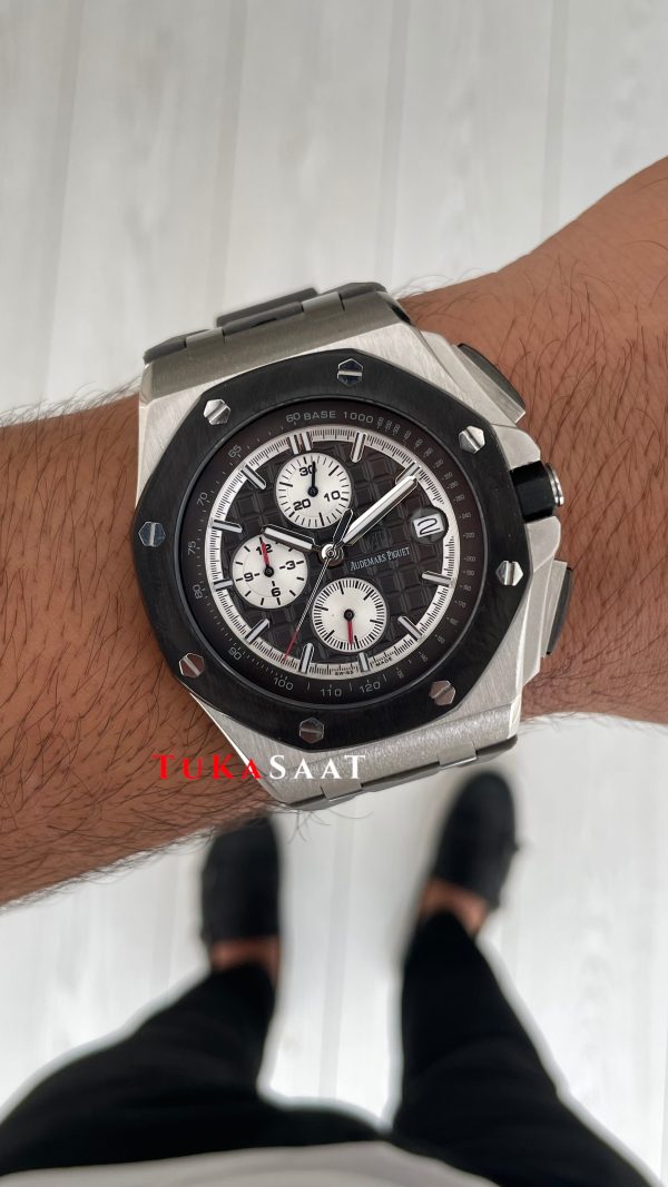 Audemars Piguet Royal Oak Offshore Chronograph Titanium Gri Kadran 43 mm 26400IO Grey Replika Saat Audemars Piguet Royal Oak Offshore Chronograph Titanium Gri Kadran 43 mm 26400IO Grey Replika Saat