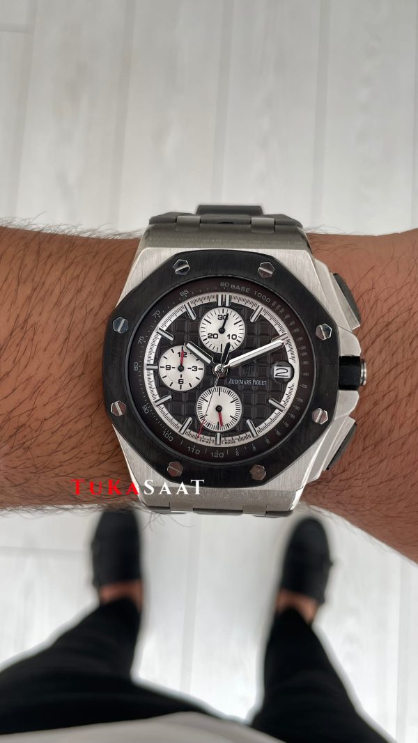 Audemars Piguet Royal Oak Offshore Chronograph Titanium Gri Kadran 43 mm 26400IO Grey Replika Saat Audemars Piguet Royal Oak Offshore Chronograph Titanium Gri Kadran 43 mm 26400IO Grey Replika Saat