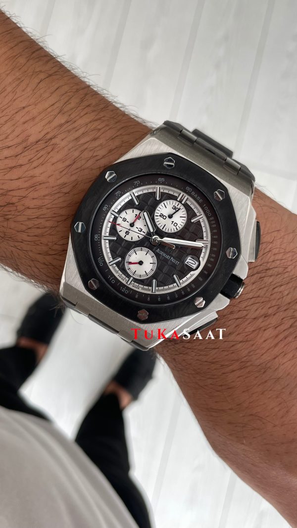 Audemars Piguet Royal Oak Offshore Chronograph Titanium Gri Kadran 43 mm 26400IO Grey Replika Saat Audemars Piguet Royal Oak Offshore Chronograph Titanium Gri Kadran 43 mm 26400IO Grey Replika Saat