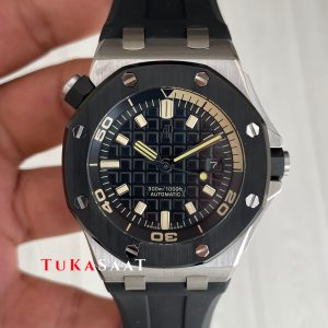Audemars Piguet Royal Oak Offshore Diver 15720CN Siyah Kadran 42 mm Replika Saat