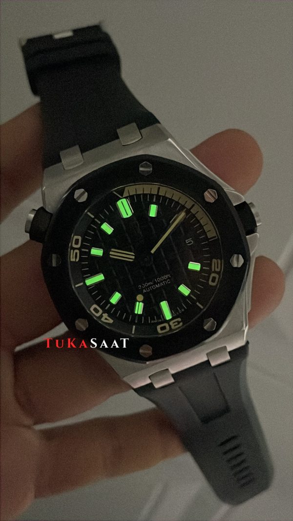 Audemars Piguet Royal Oak Offshore Diver 15720CN Siyah Kadran 42 mm Replika Saat Audemars Piguet Royal Oak Offshore Diver 15720CN Siyah Kadran 42 mm Replika Saat
