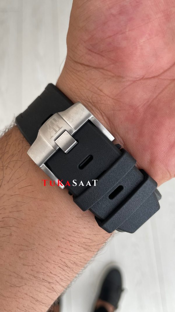 Audemars Piguet Royal Oak Offshore Diver Beyaz Kadran 15710ST Silver 42 mm Replika Saat Audemars Piguet Royal Oak Offshore Diver Beyaz Kadran 15710ST Silver 42 mm Replika Saat