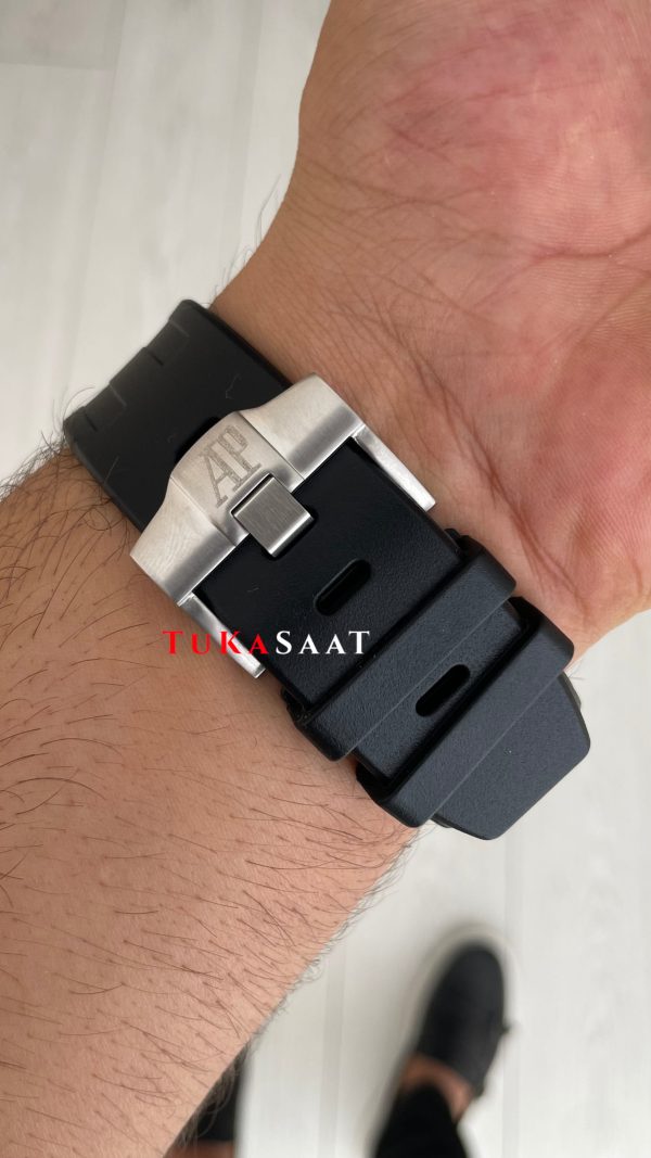 Audemars Piguet Royal Oak Offshore Diver Chronograph Siyah Kadran 26703ST Silver 42 mm Replika Saat Audemars Piguet Royal Oak Offshore Diver Chronograph Siyah Kadran 26703ST Silver 42 mm Replika Saat
