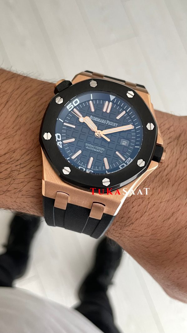 Audemars Piguet Royal Oak Offshore Diver Cup 15709TR Siyah Kadran 42mm Rose Replika Saat