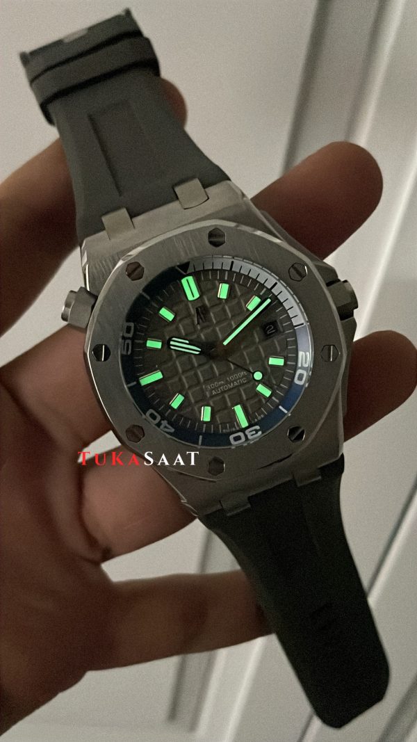 Audemars Piguet Royal Oak Offshore Diver Gri Kadran 15720ST Silver 42mm Replika Saat Audemars Piguet Royal Oak Offshore Diver Gri Kadran 15720ST Silver 42mm Replika Saat