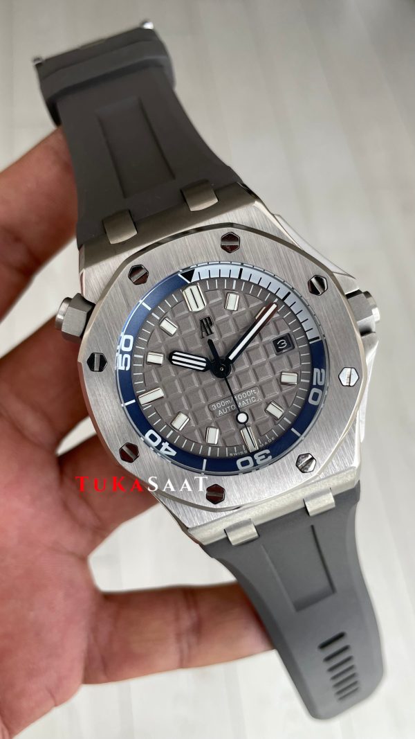 Audemars Piguet Royal Oak Offshore Diver Gri Kadran 15720ST Silver 42mm Replika Saat Audemars Piguet Royal Oak Offshore Diver Gri Kadran 15720ST Silver 42mm Replika Saat