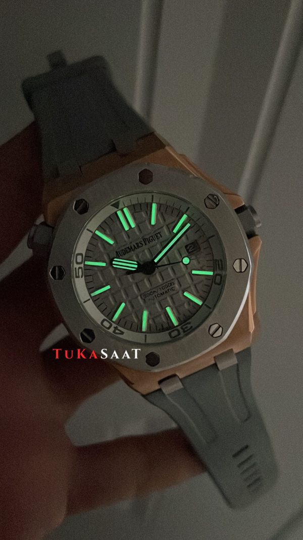 Audemars Piguet Royal Oak Offshore Diver Japan Limited Edition Gri Kadran 15711OI Rose 42mm Replika Saat Audemars Piguet Royal Oak Offshore Diver Japan Limited Edition Gri Kadran 15711OI Rose 42mm Replika Saat