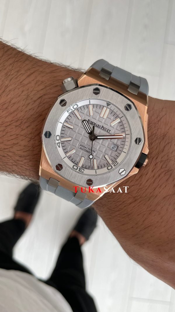 Audemars Piguet Royal Oak Offshore Diver Japan Limited Edition Gri Kadran 15711OI Rose 42mm Replika Saat Audemars Piguet Royal Oak Offshore Diver Japan Limited Edition Gri Kadran 15711OI Rose 42mm Replika Saat