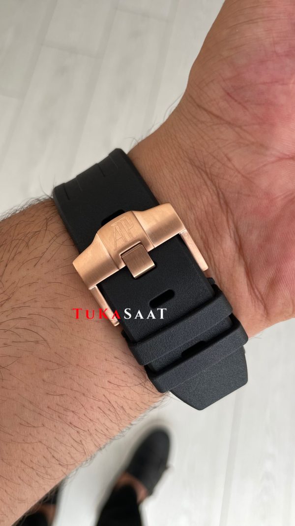 Audemars Piguet Royal Oak Offshore Diver Siyah Kadran 15340OR Rosegold 42mm Replika Saat Audemars Piguet Royal Oak Offshore Diver Siyah Kadran 15340OR Rosegold 42mm Replika Saat