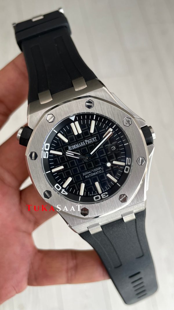 Audemars Piguet Royal Oak Offshore Diver Siyah Kadran 15710ST Silver 42 mm Replika Saat Audemars Piguet Royal Oak Offshore Diver Siyah Kadran 15710ST Silver 42 mm Replika Saat