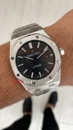 Audemars Piguet Royal Oak Siyah Kadran 15400ST Replika Saat