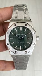 Audemars Piguet Royal Oak Yeşil Kadran 15400ST Replika Saat