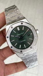Audemars Piguet Royal Oak Yeşil Kadran 15400ST Replika Saat