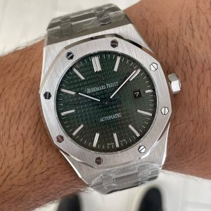 Audemars Piguet Royal Oak Yeşil Kadran 15400ST Replika Saat