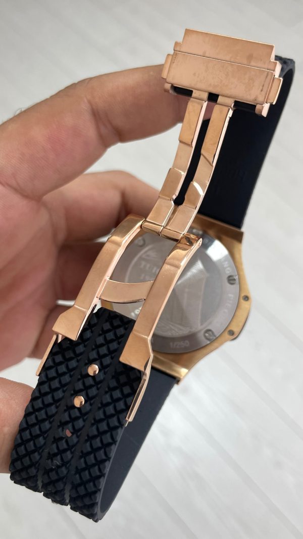 Hublot Big Bang 44mm Rose Replika Saat Hublot Big Bang 44mm Rose Replika Saat