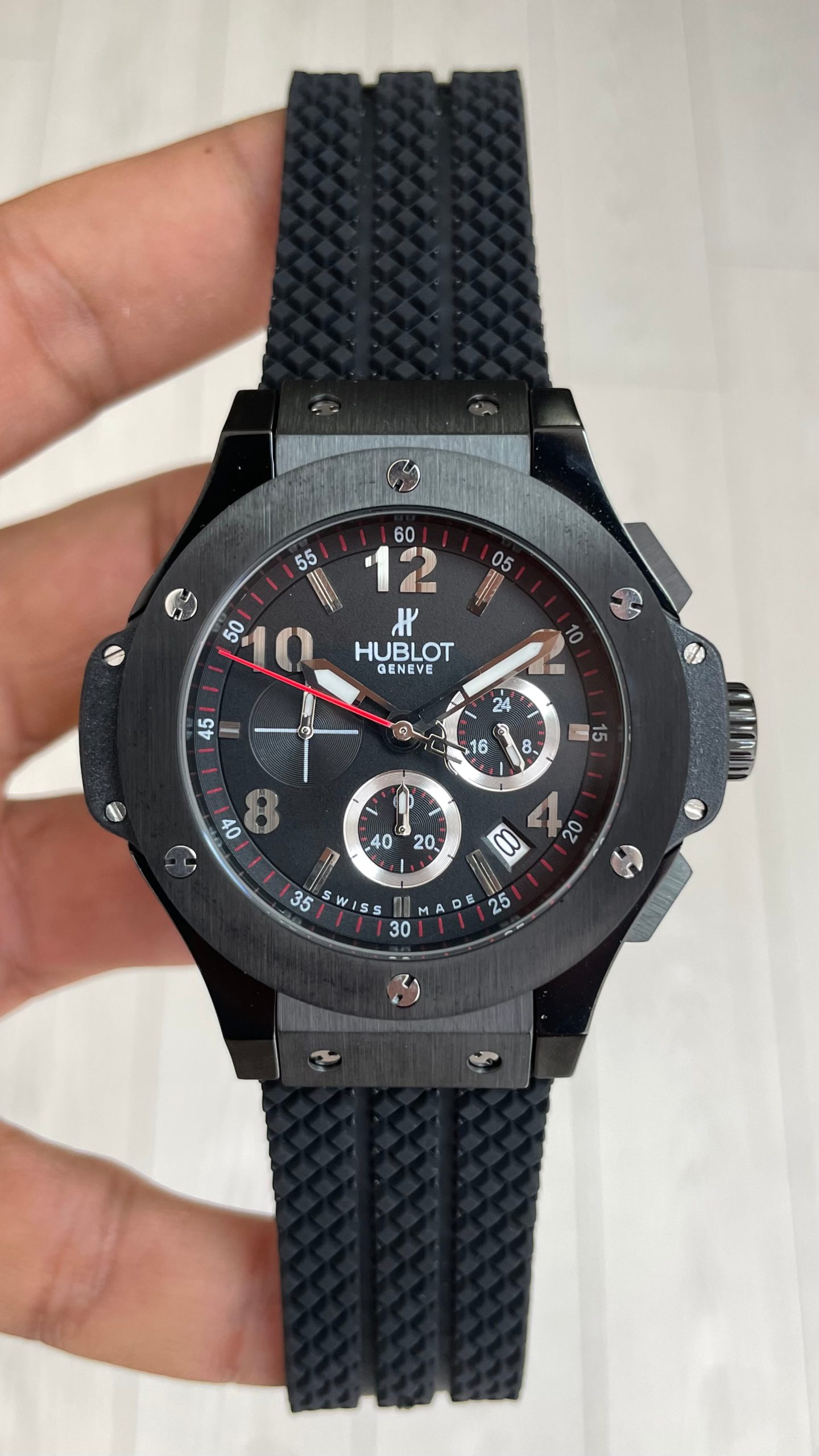 Hublot Big Bang Black Magic 44mm Replika Saat Hublot Big Bang Black Magic 44mm Replika Saat