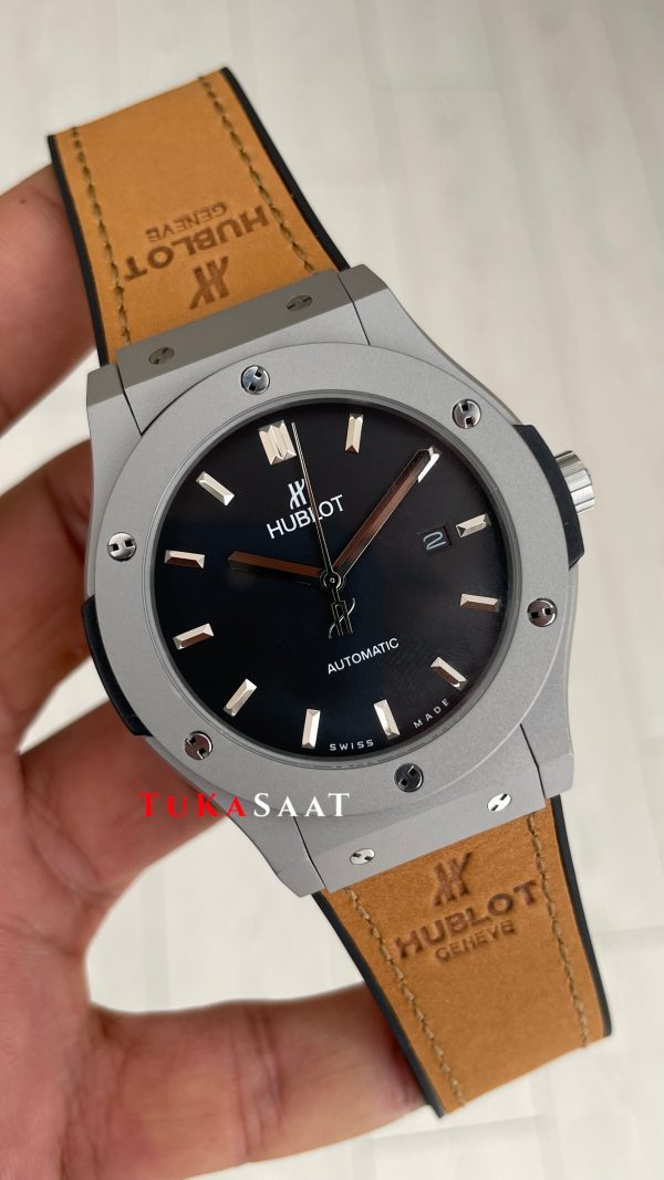 Hublot Classic Fusion Siyah Kadran 42 mm Kahverengi Replika Saat Hublot Classic Fusion Siyah Kadran 42 mm Kahverengi Replika Saat