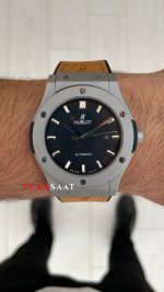 Hublot Classic Fusion Siyah Kadran 42 mm Kahverengi Replika Saat