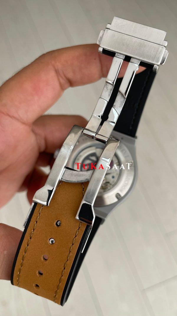 Hublot Classic Fusion Siyah Kadran 42 mm Kahverengi Replika Saat Hublot Classic Fusion Siyah Kadran 42 mm Kahverengi Replika Saat