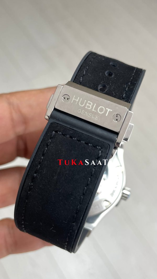 Hublot Classic Fusion Siyah Kadran 42mm Silver Replika Saat Hublot Classic Fusion Siyah Kadran 42mm Silver Replika Saat