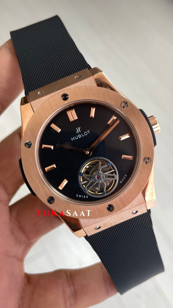 Hublot Classic Fusion Tourbillon Siyah Kadran 42mm Rose Replika Saat Hublot Classic Fusion Tourbillon Siyah Kadran 42mm Rose Replika Saat