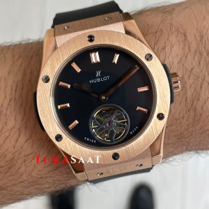 Hublot Classic Fusion Tourbillon Siyah Kadran 42mm Rose Replika Saat