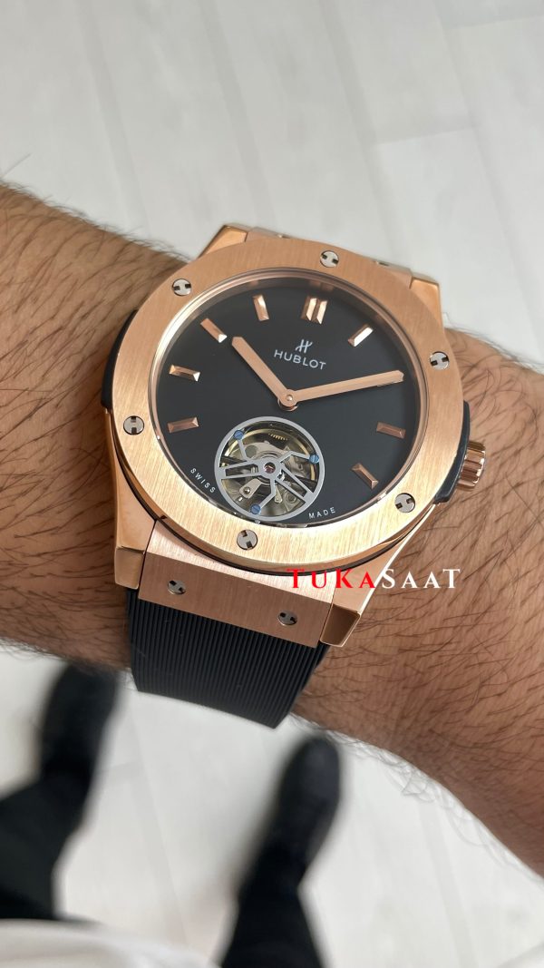 Hublot Classic Fusion Tourbillon Siyah Kadran 42mm Rose Replika Saat Hublot Classic Fusion Tourbillon Siyah Kadran 42mm Rose Replika Saat