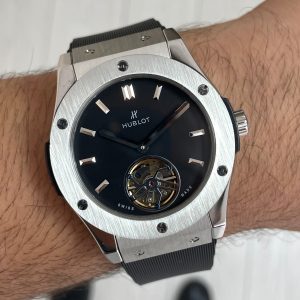 Hublot Classic Fusion Tourbillon Siyah Kadran 42mm Silver Replika Saat
