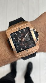 Hublot Square Bang Siyah Kadran 45mm Rose Replika Saat