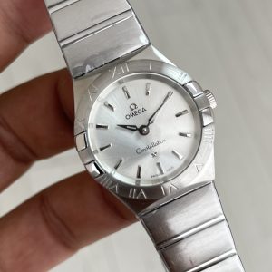 Omega Constellation Beyaz 28mm Kadın Saati