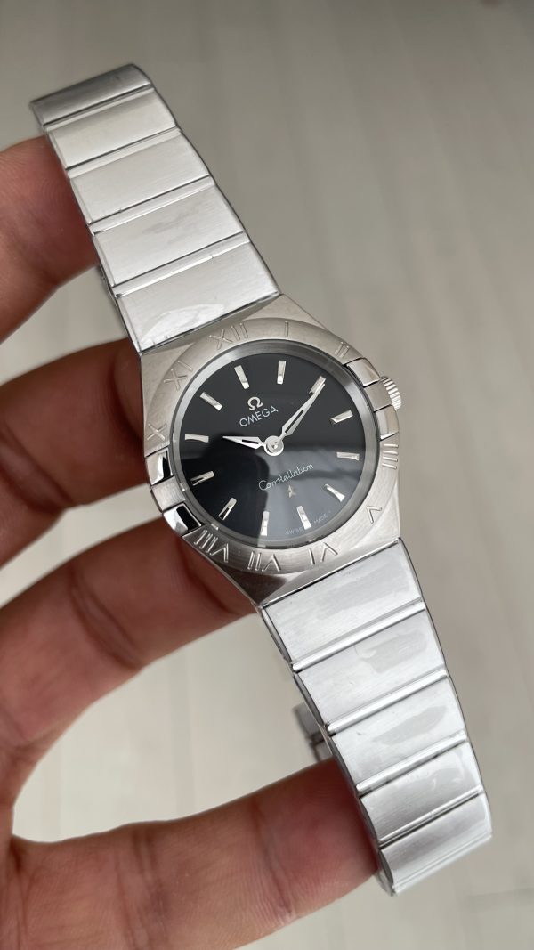 Omega Constellation Siyah 28mm Kadın Saati Omega Constellation Siyah 28mm Kadın Saati