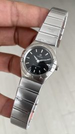 Omega Constellation Siyah 28mm Kadın Saati