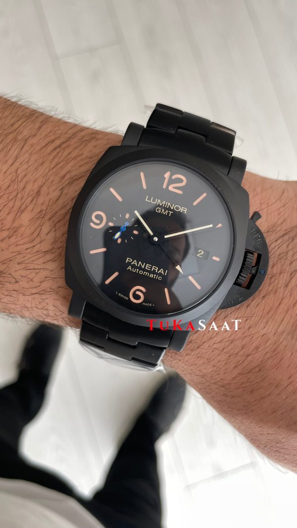 Panerai Luminor Marina Siyah Kadran PAM01562 PVD Black 44mm Replika Saat Panerai Luminor Marina Siyah Kadran PAM01562 PVD Black 44mm Replika Saat
