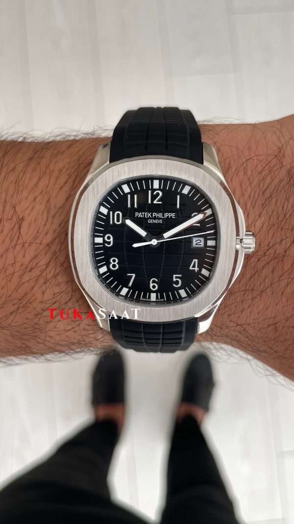 Patek Philippe Aquanaut Siyah Kadran 5167 Silver 40 mm Replika Saat